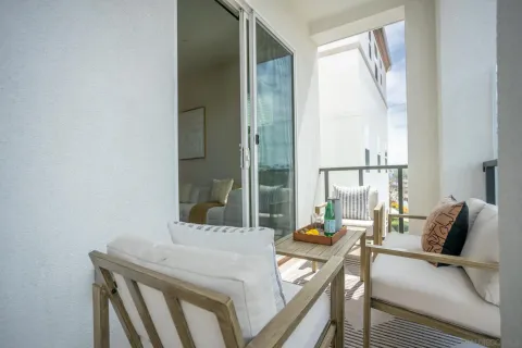 $789,900 | 2024 Luzon Lane, Unit 5, Chula Vista, CA 91915