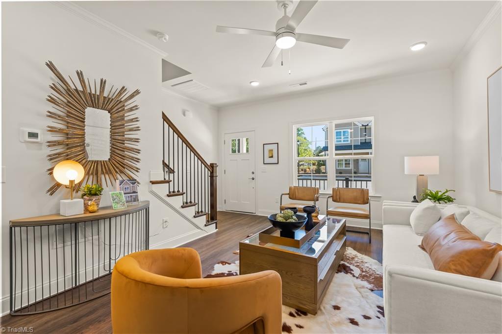 317 Rockspring Road High Point, NC 27262 - Photo 3 of 26