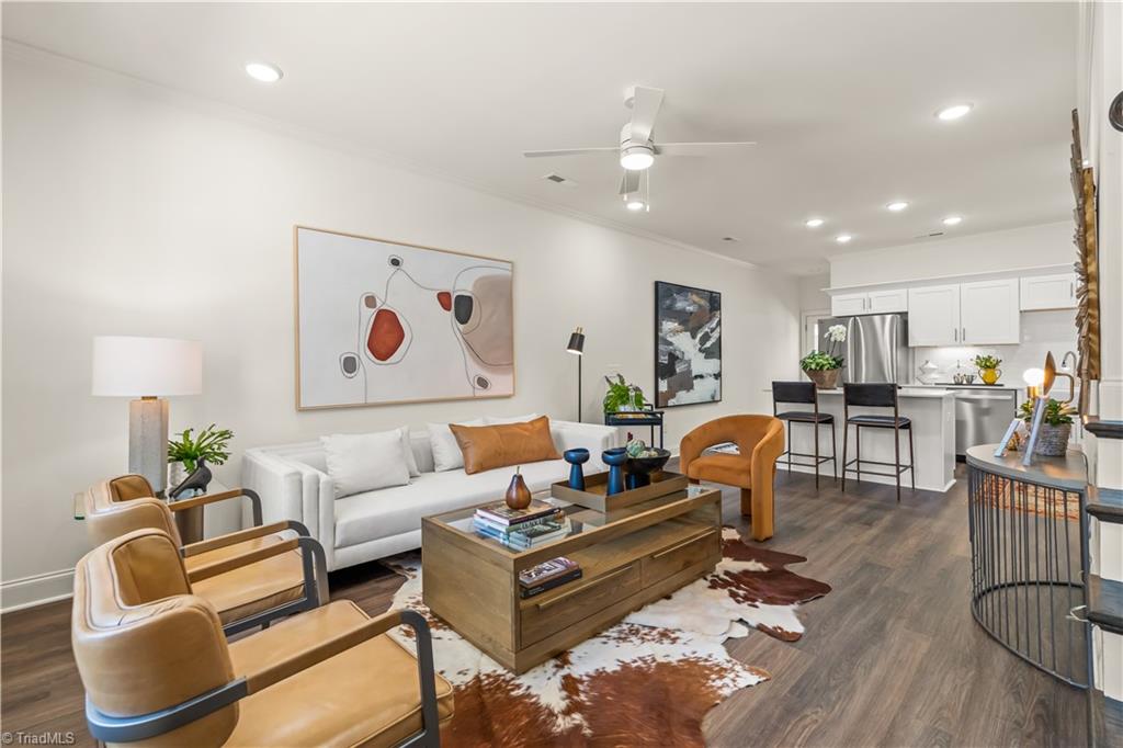 317 Rockspring Road High Point, NC 27262 - Photo 4 of 26