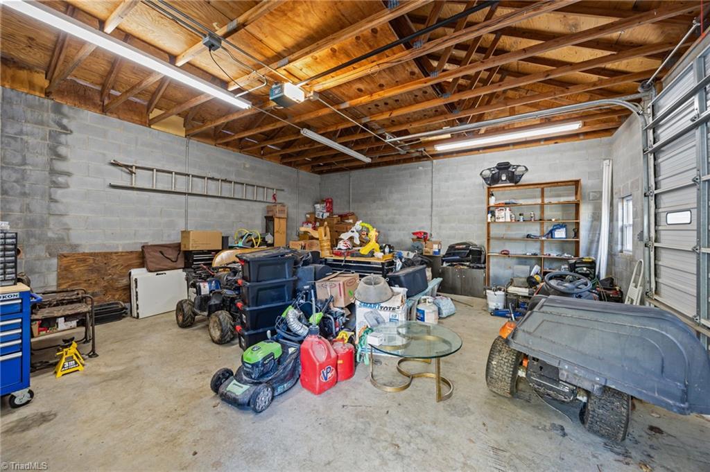 236 Donna Road Asheboro, NC 27205 - Photo 24 of 38