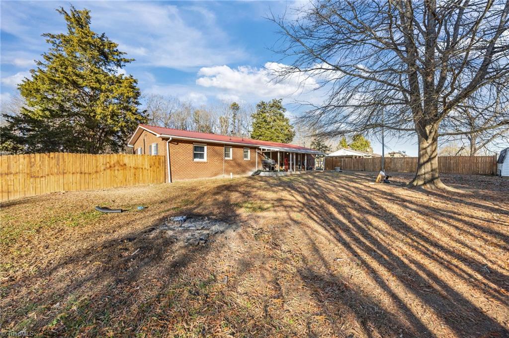 236 Donna Road Asheboro, NC 27205 - Photo 25 of 38