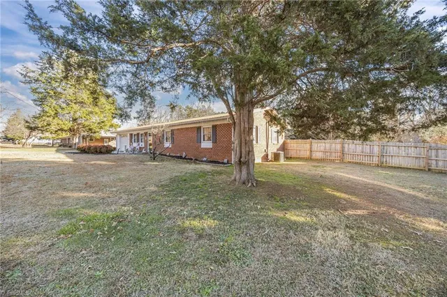 $260,000 | 236 Donna Road, Asheboro, NC 27205