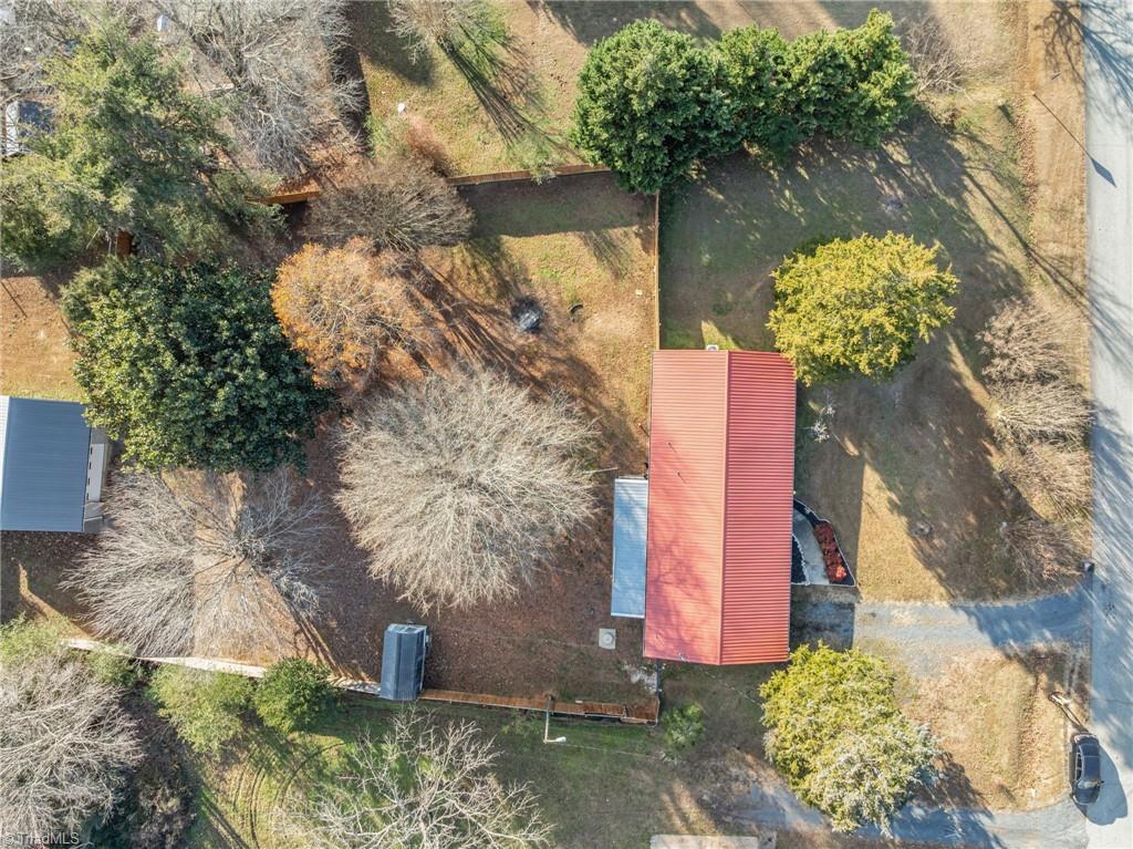 236 Donna Road Asheboro, NC 27205 - Photo 32 of 38