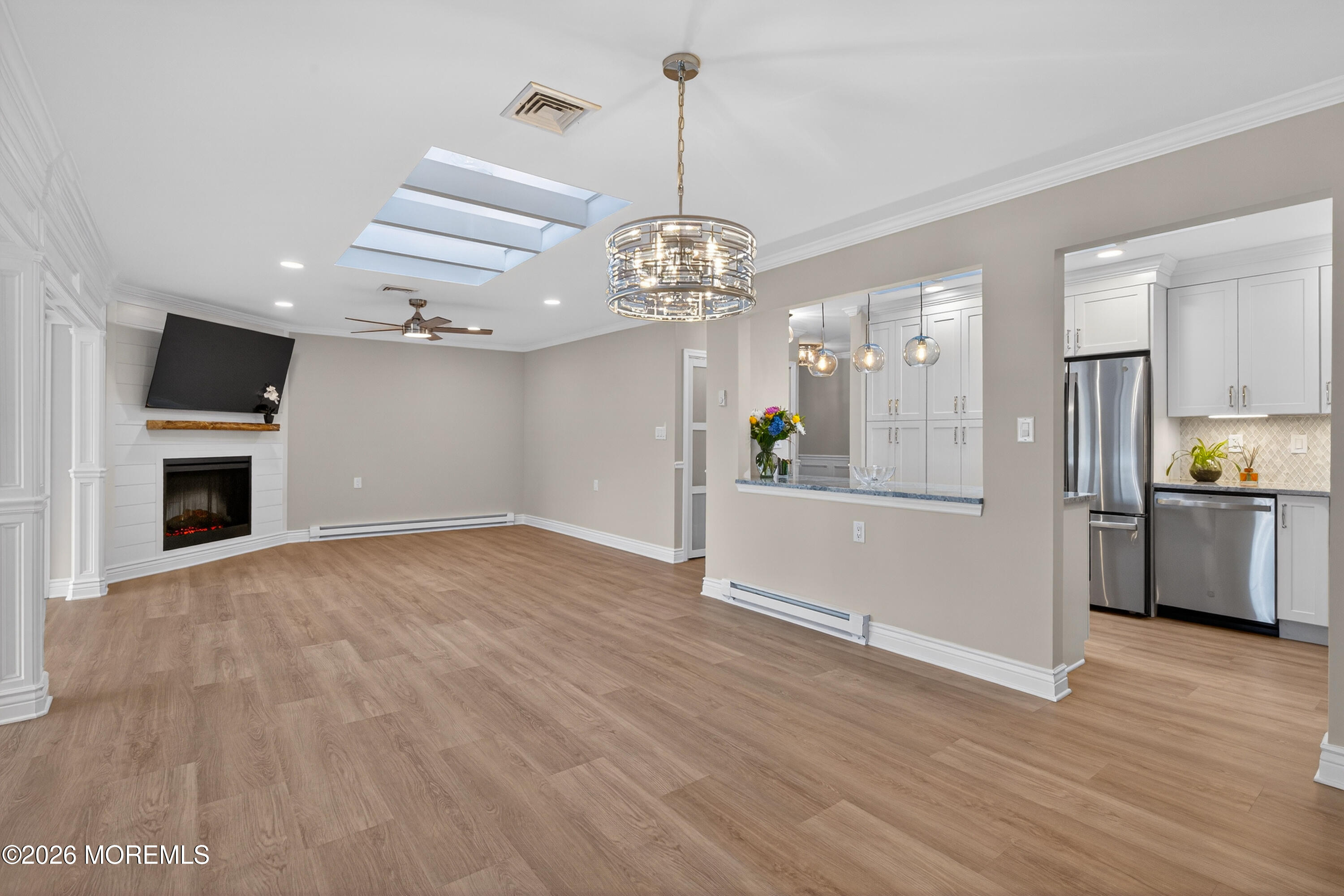 33 Claremont Court Red Bank, NJ 07701 - Photo 11 of 40 010(23)