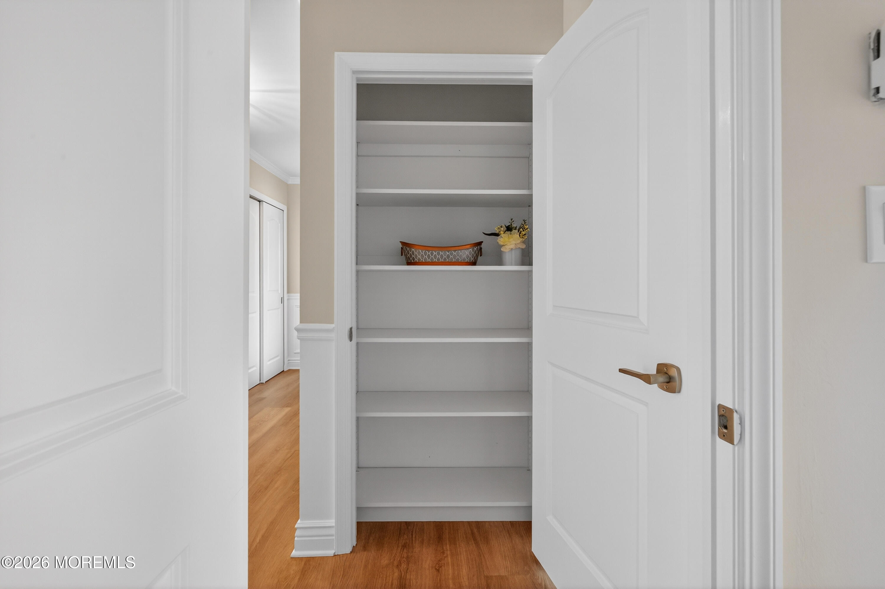 33 Claremont Court Red Bank, NJ 07701 - Photo 34 of 40 037(12)