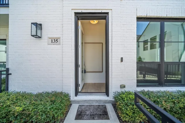a view of entryway door
