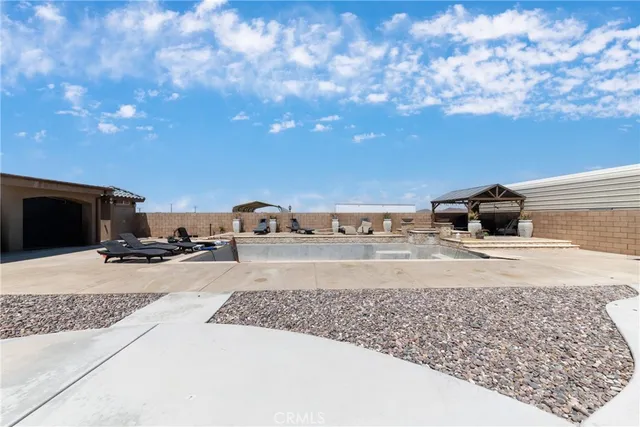 $899,000 | 24625 Ledbury Road, Oro Grande, CA 92368