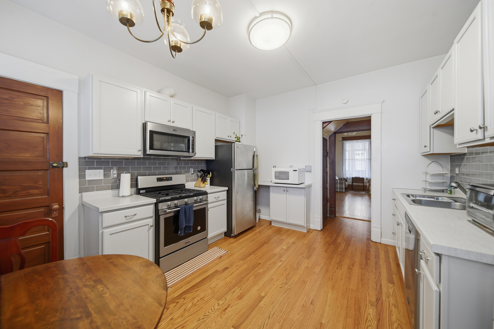 215 West 7th Street Dixon, IL 61021 - Photo 14 of 36