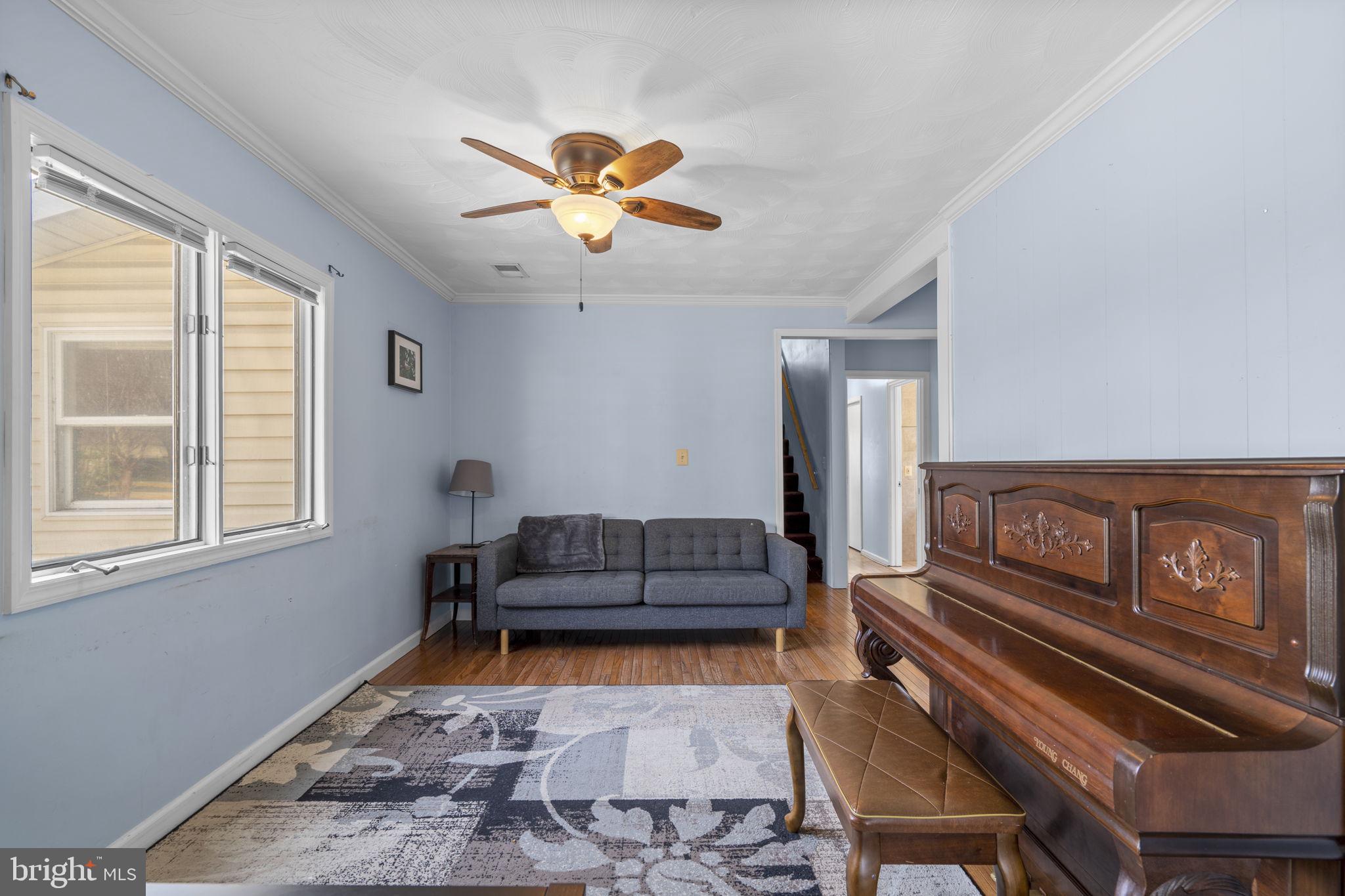 4905 Decatur Street Hyattsville, MD 20781 - Photo 2 of 25 Gallery Image 2