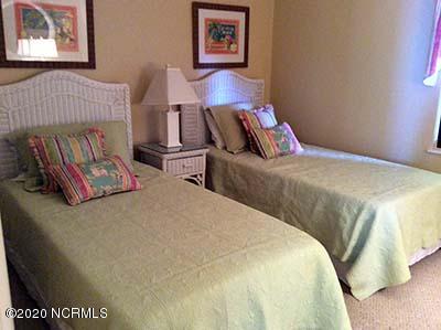 801 Salter Path Road Atlantic Beach, NC 28512 - Photo 14 of 14 second bedroom