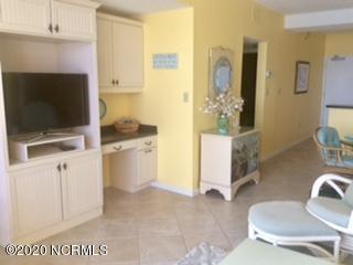 801 Salter Path Road Atlantic Beach, NC 28512 - Photo 9 of 14 living room