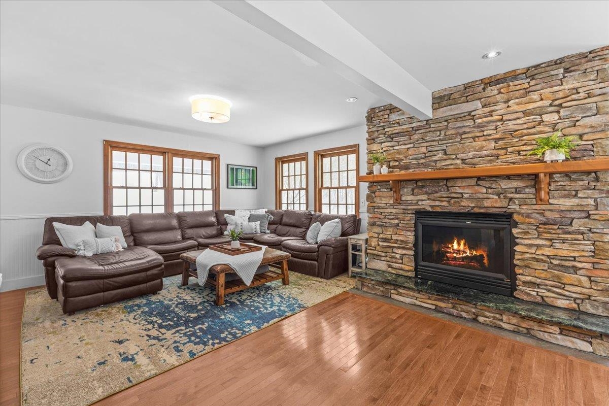 368 Brush Hill Road Stowe, VT 05672 - Photo 4 of 45