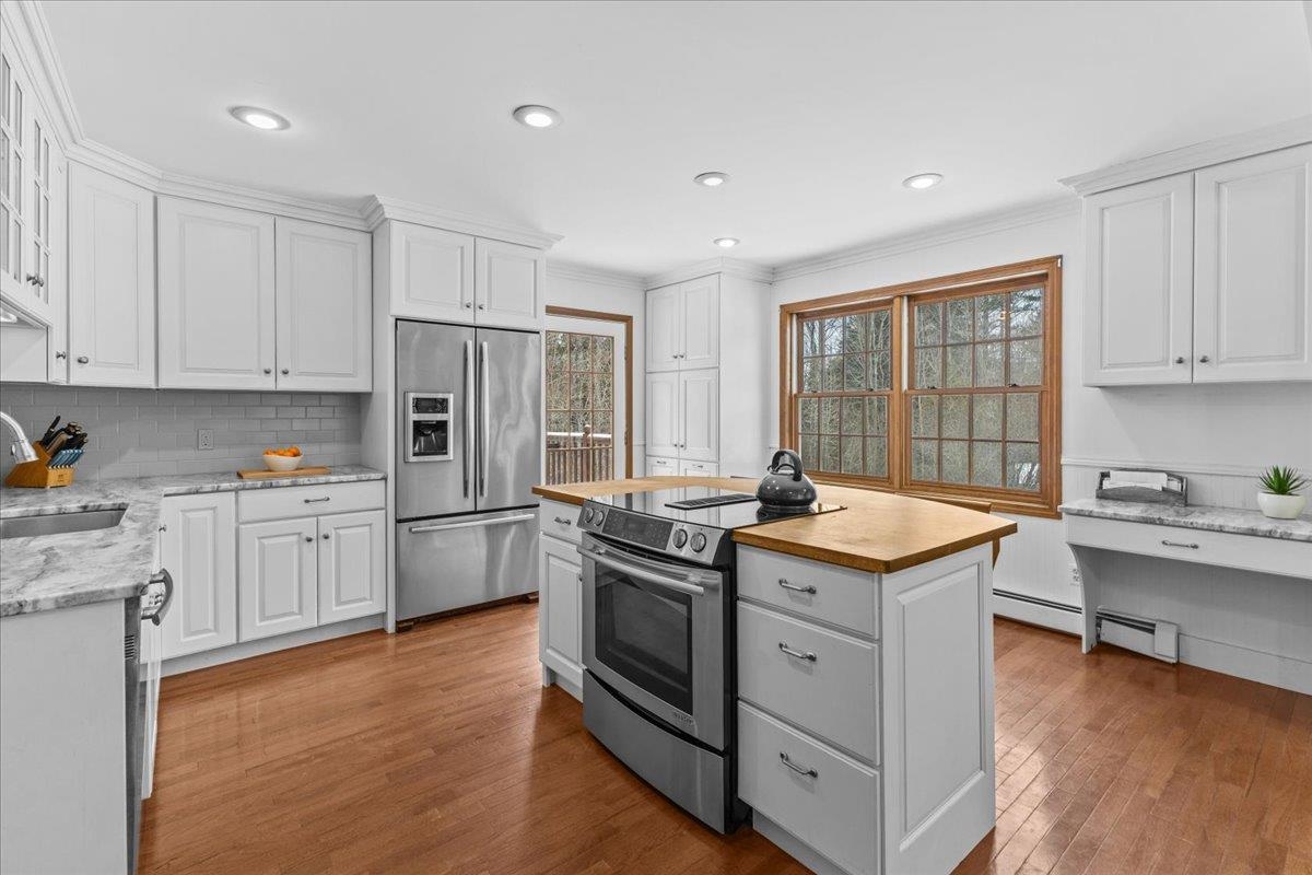 368 Brush Hill Road Stowe, VT 05672 - Photo 9 of 45