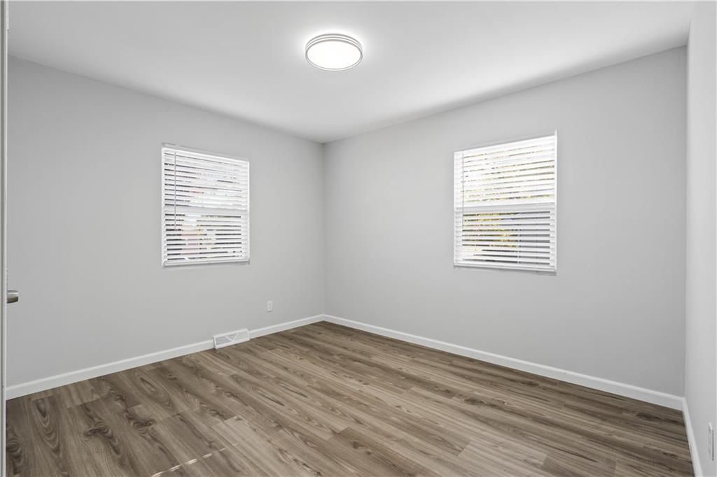 6924 Hunter Street Raytown, MO 64133 - Photo 21 of 27