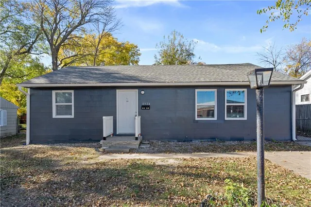 $229,000 | 6924 Hunter Street, Raytown, MO 64133