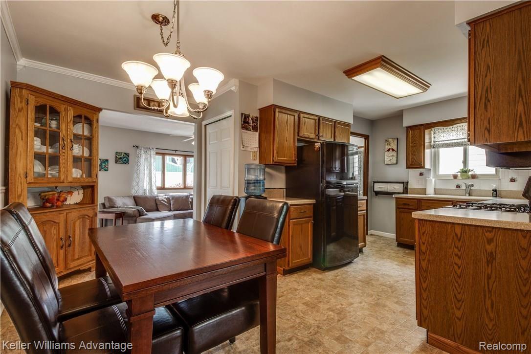 43823 Proctor Road Canton, MI 48188 - Photo 30 of 40 Interiors (6 of 34).jpg