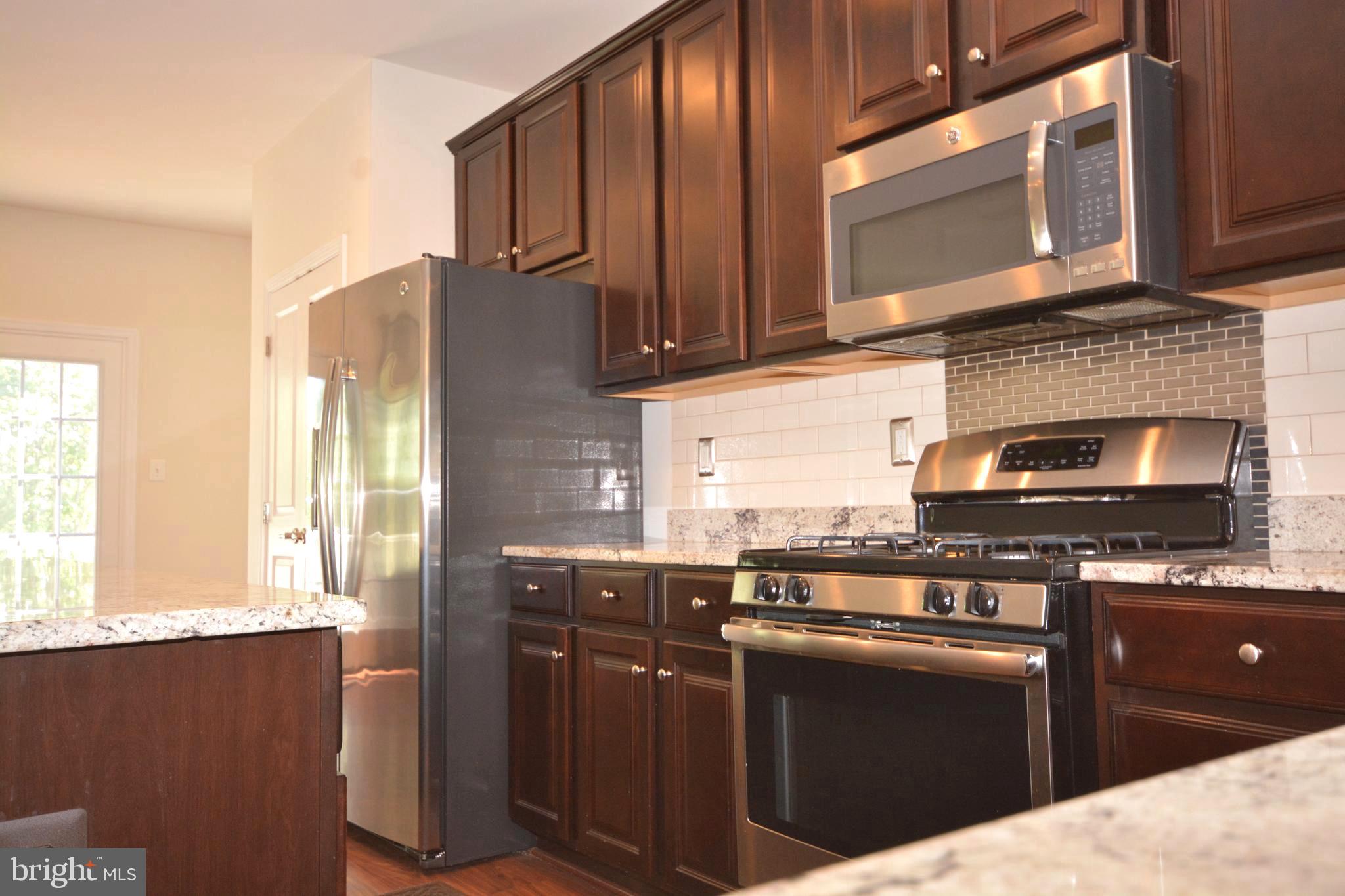 4975 Small Gains Way Frederick, MD 21703 - Photo 8 of 31 Stainless Stell Appliances