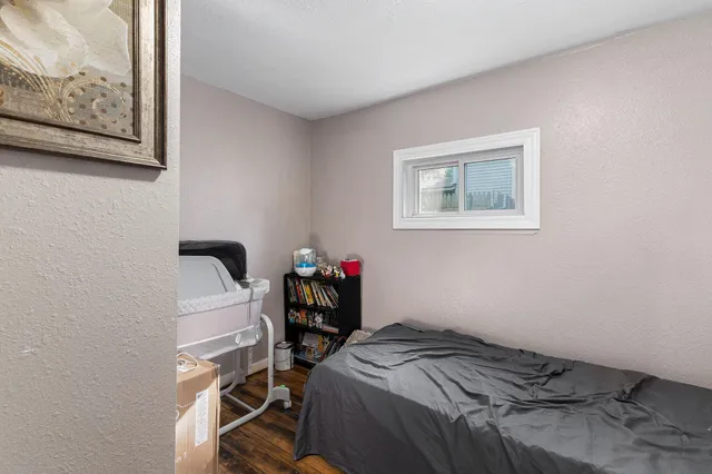 $220,000 | 709 East Loomis Street, Ludington, MI 49431