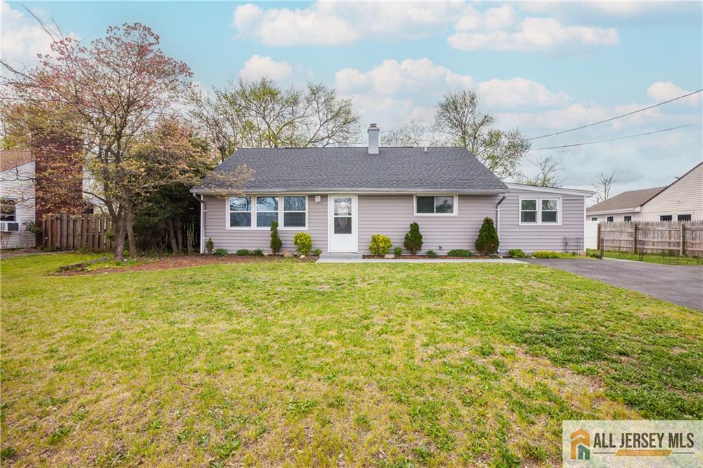 509 New Durham Road Piscataway, NJ 08854 - Photo 2 of 21