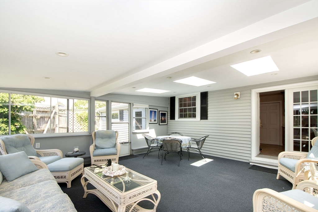 41 First Parish Road Scituate, MA 02066 - Photo 15 of 42