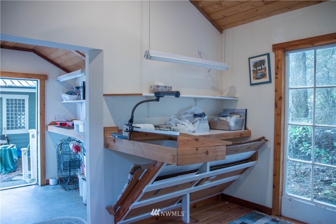 405 White Point Road San Juan Island, WA 98250 - Photo 23 of 25 Gallery Image 23