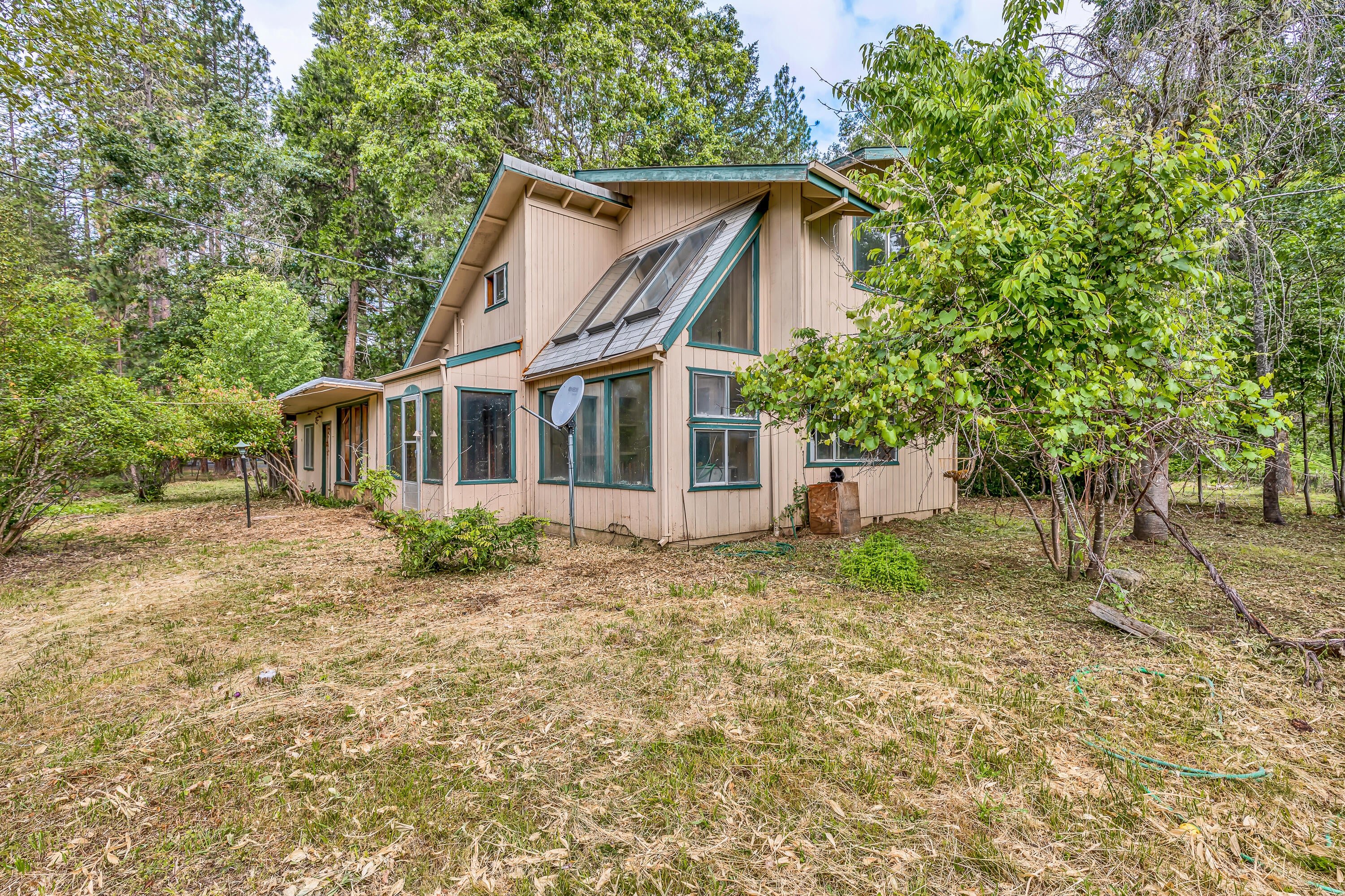640 Minthorne Road Rogue River, OR 97537 - Photo 1 of 28 9R9A7154