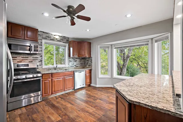 $595,555 | 15325 47th Avenue North, Plymouth, MN 55446