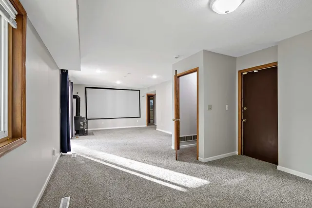 $595,555 | 15325 47th Avenue North, Plymouth, MN 55446