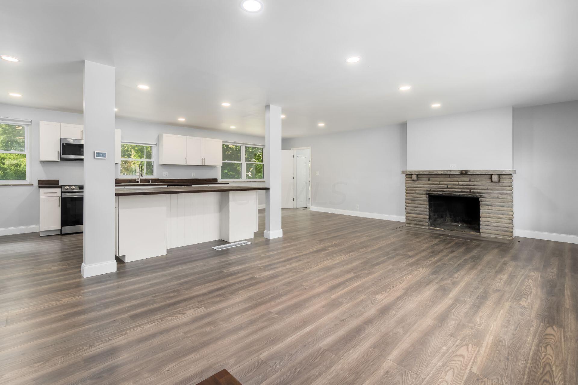 1459 South James Road Columbus, OH 43209 - Photo 8 of 43 016_S - 1459 S James Rd - 037