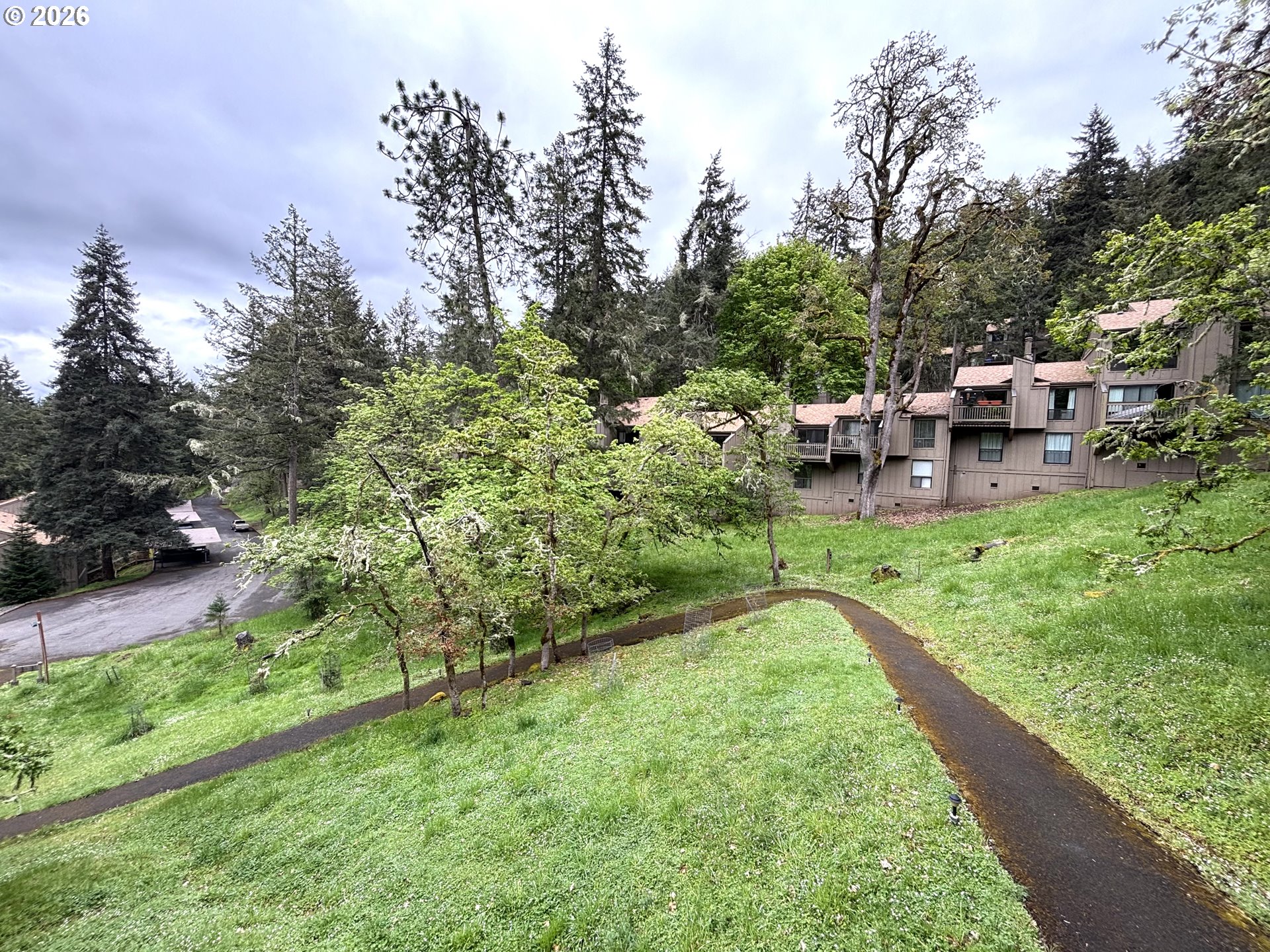 213 Trailside Loop Eugene, OR 97405 - Photo 27 of 28