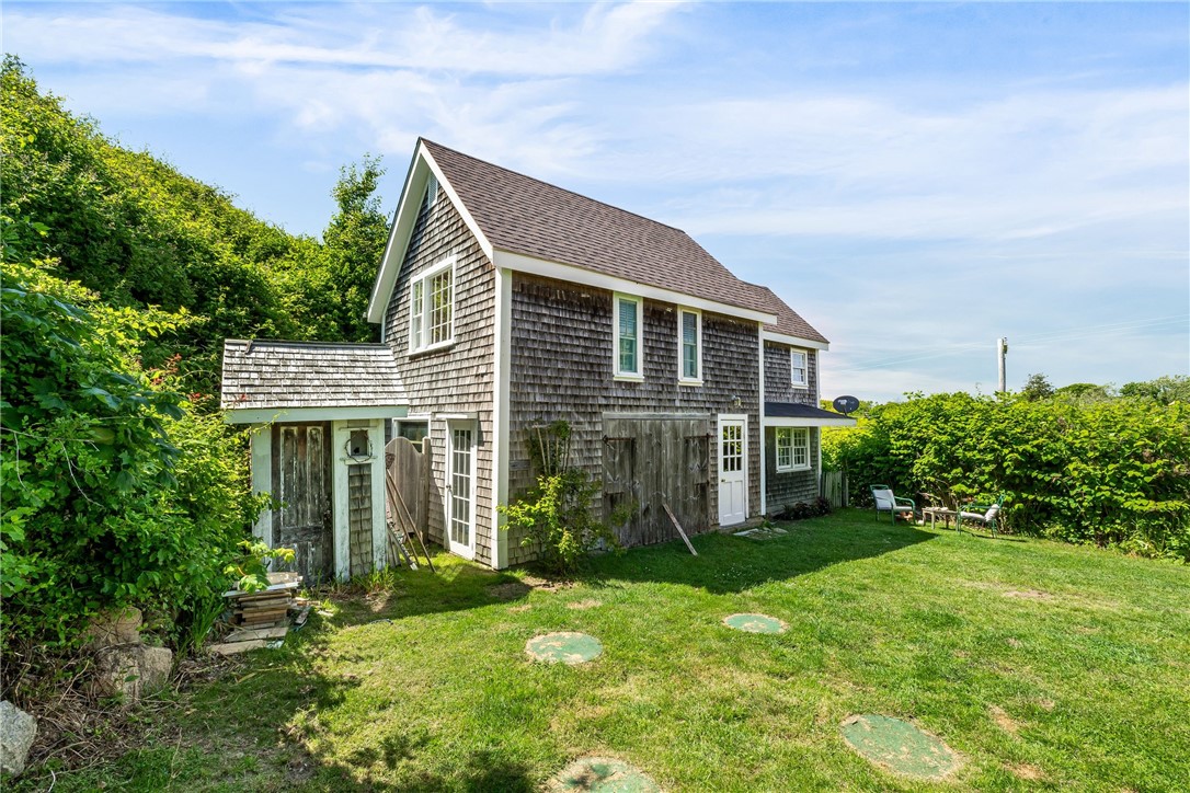557 Center Road Block Island, RI 02807 - Photo 10 of 46