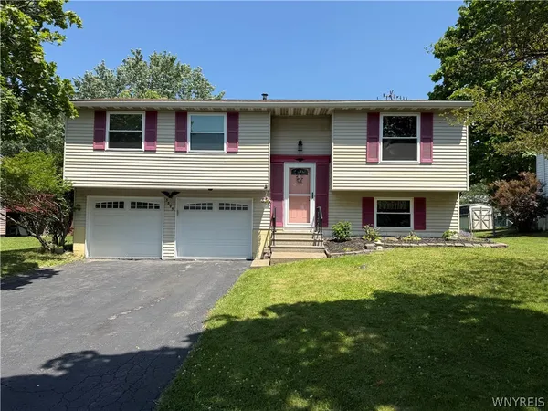 $264,900 | 3595 Eric Trail, Hamburg, NY 14219