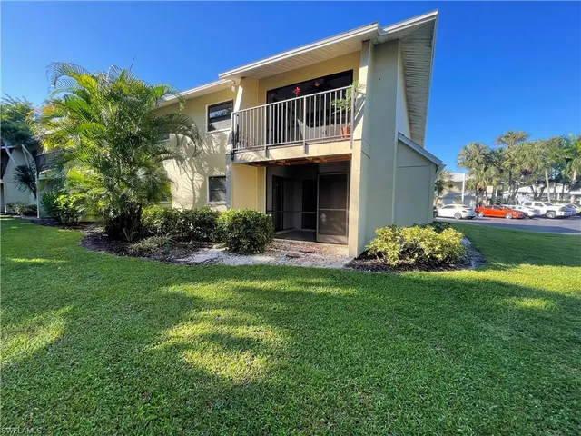 $1,700 | 28150 Pine Haven Way, Unit 25, Bonita Springs, FL 34135