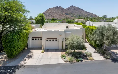 $3,900,000 | 5101 North Casa Blanca Drive, Unit 305, Paradise Valley, AZ 85253