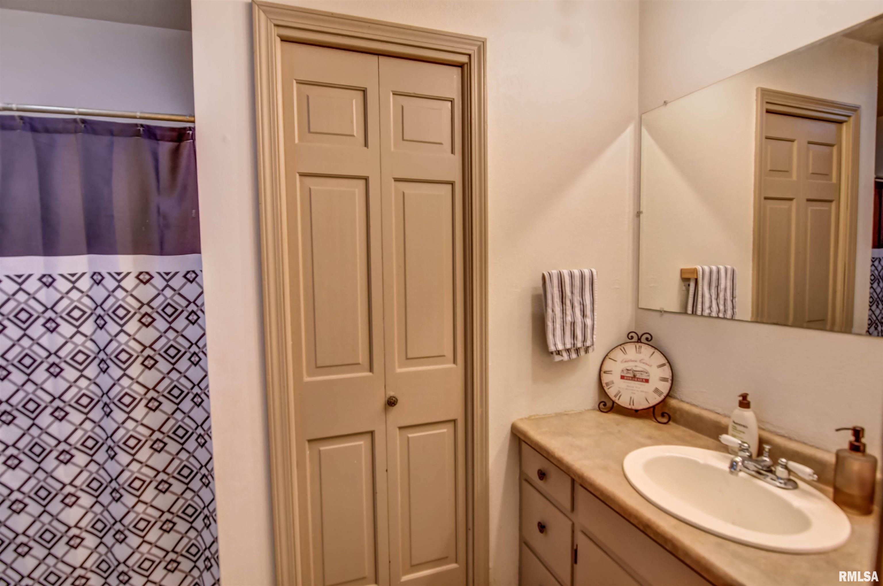 46 Park Lane Clinton, IL 61727 - Photo 20 of 57