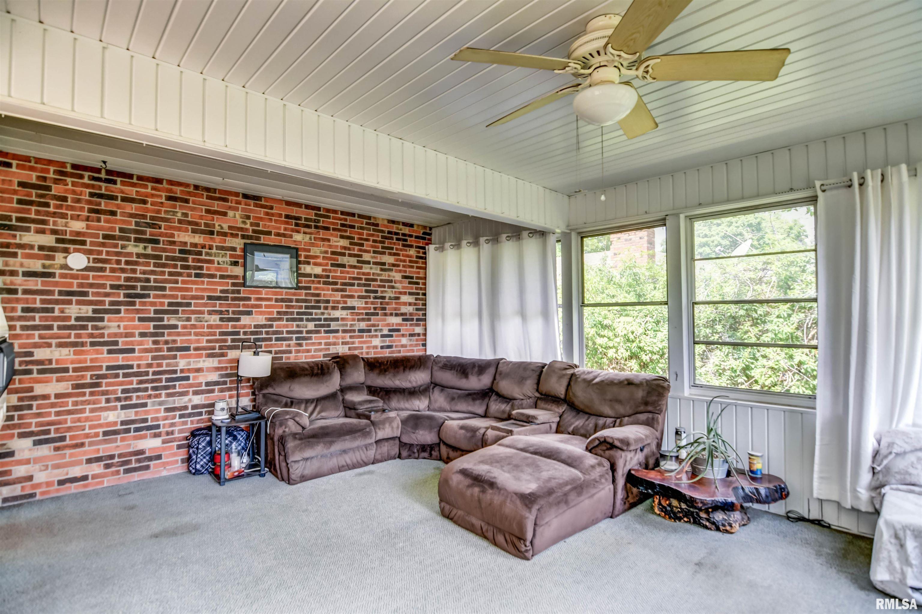 46 Park Lane Clinton, IL 61727 - Photo 28 of 57