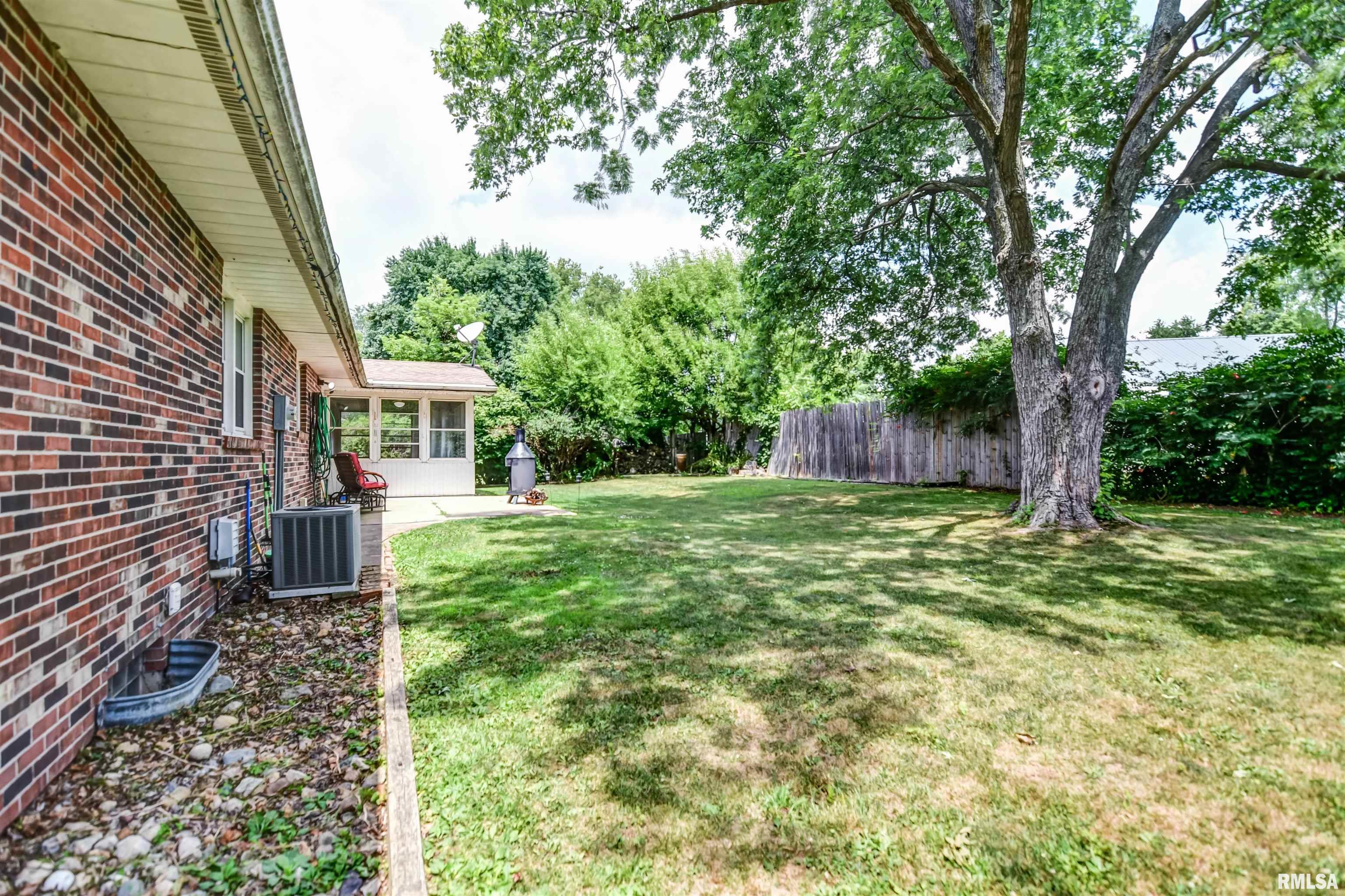 46 Park Lane Clinton, IL 61727 - Photo 51 of 57
