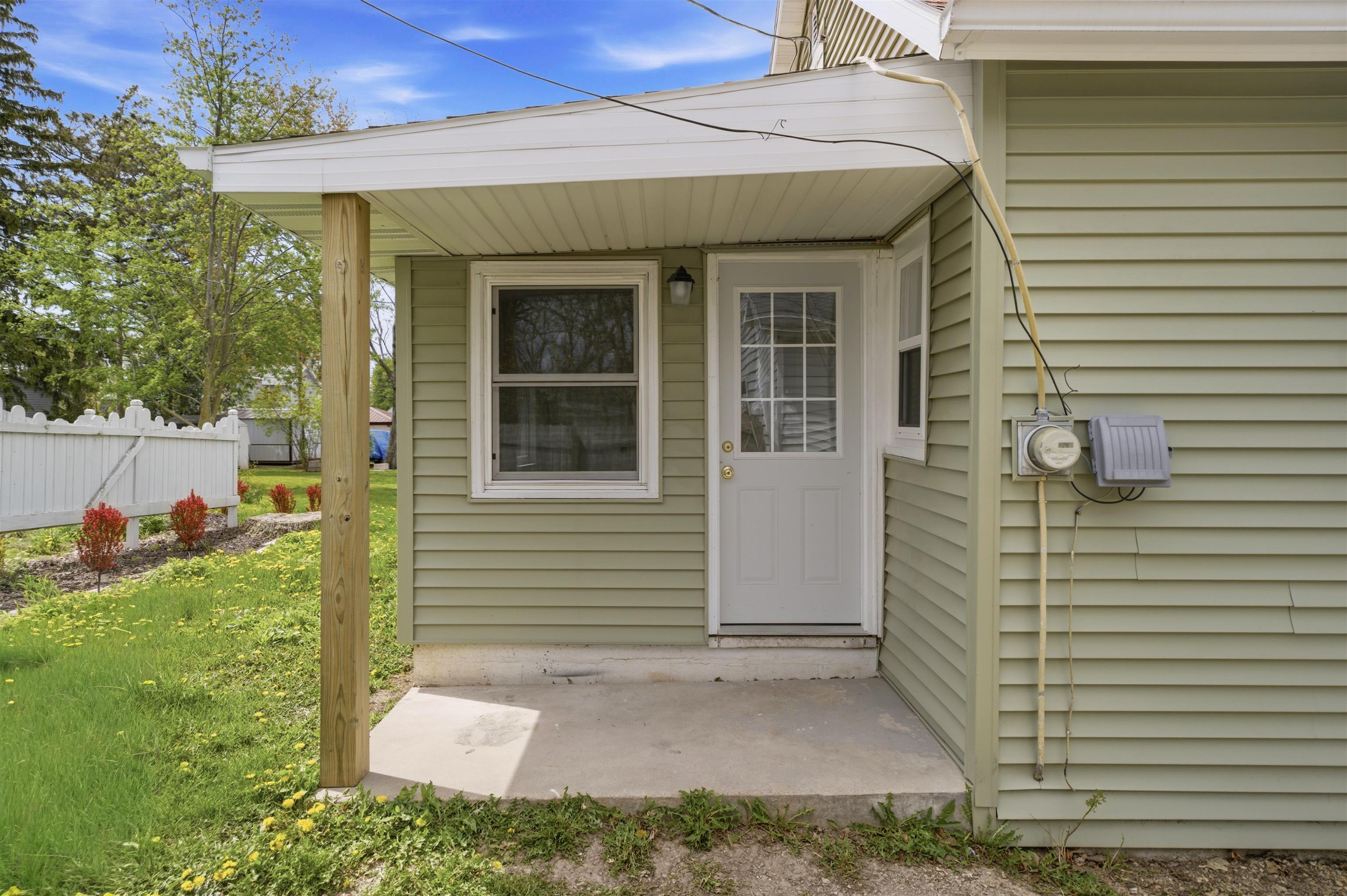 406 West Spring Street New London, WI 54961 - Photo 19 of 21