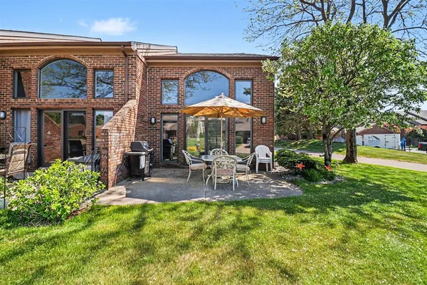 $379,900 | 212 Harbor Drive, Ludington, MI 49431