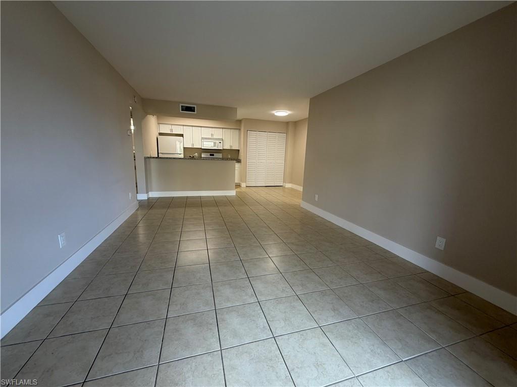 5317 Summerlin Road, Unit 1702 Fort Myers, FL 33919 - Photo 3 of 21