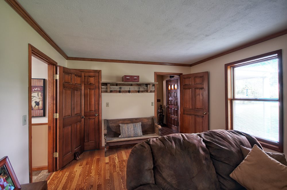 611 North Greene Road Goshen, IN 46526 - Photo 12 of 21 Gallery Image 12