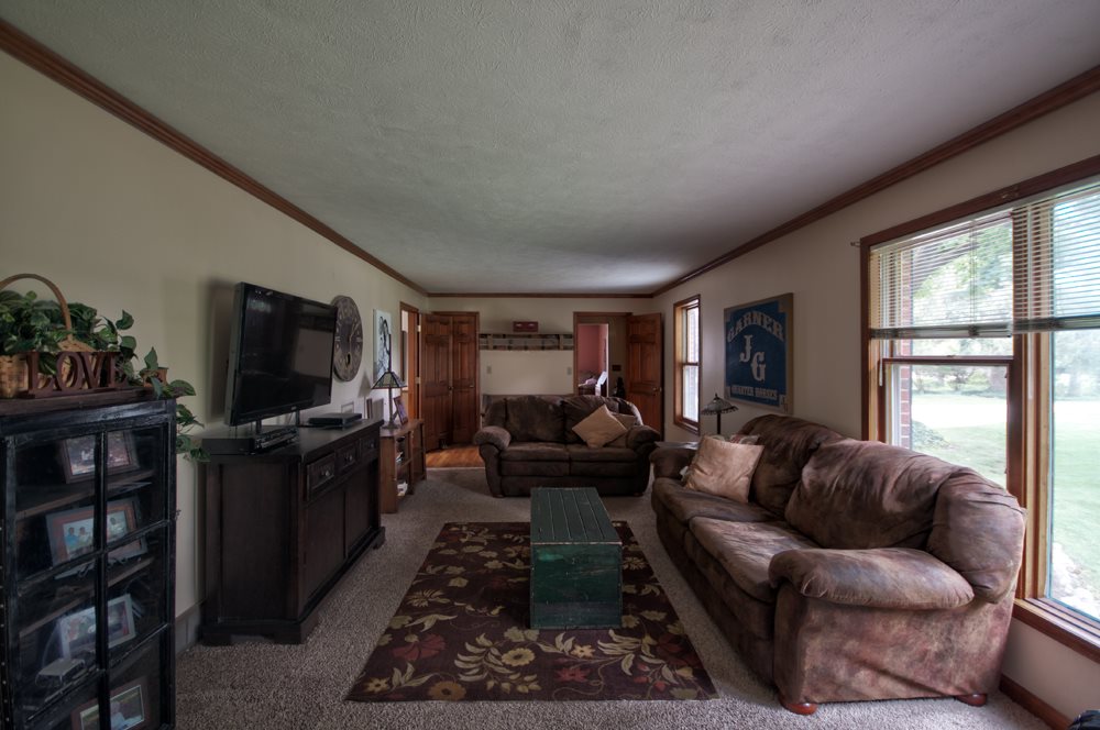 611 North Greene Road Goshen, IN 46526 - Photo 13 of 21 Gallery Image 13