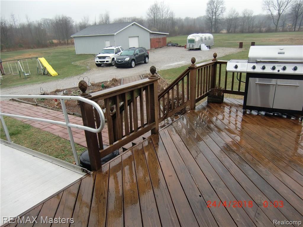 4042 Secor Road Petersburg, MI 49270 - Photo 17 of 22 CIMG3871.JPG