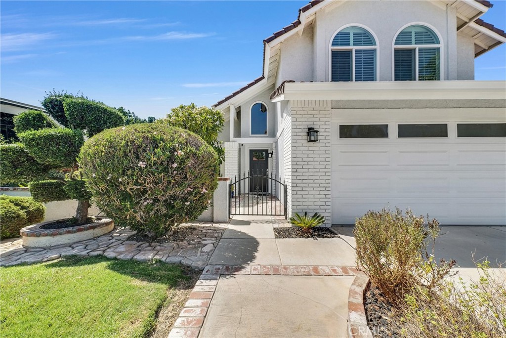 11476 Shugart Way Riverside, CA 92503 - Photo 5 of 57 Gallery Image 5