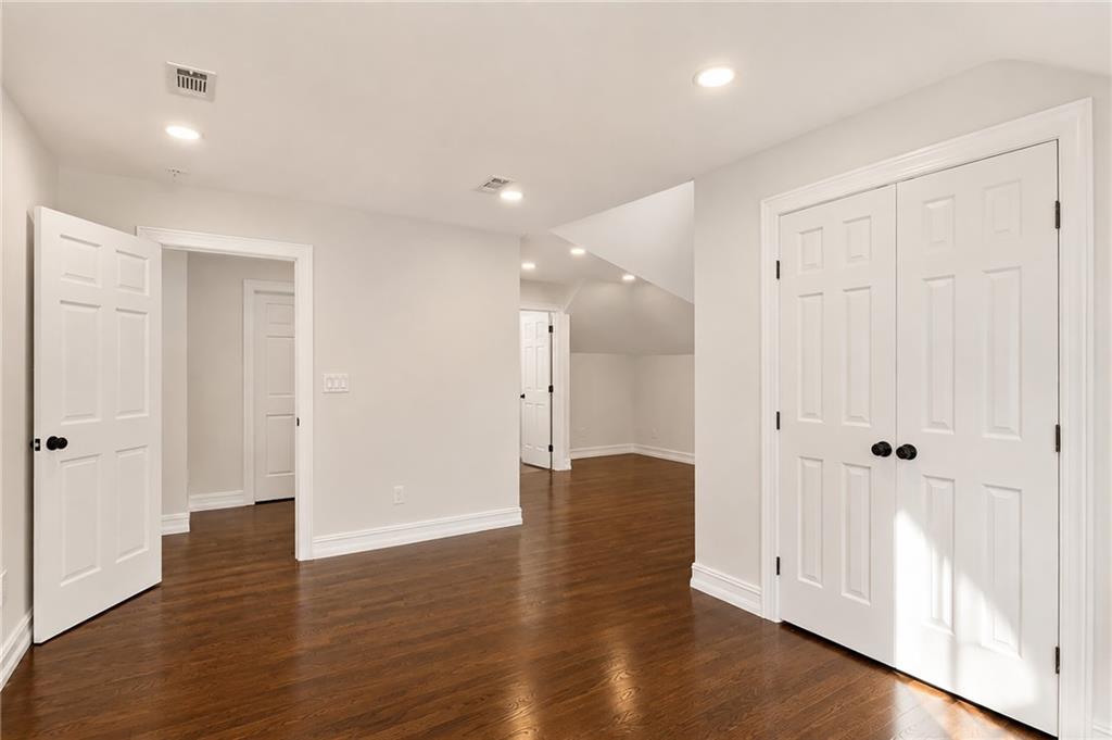 1330 West Wesley Road Northwest Atlanta, GA 30327 - Photo 22 of 39 Gallery Image 22