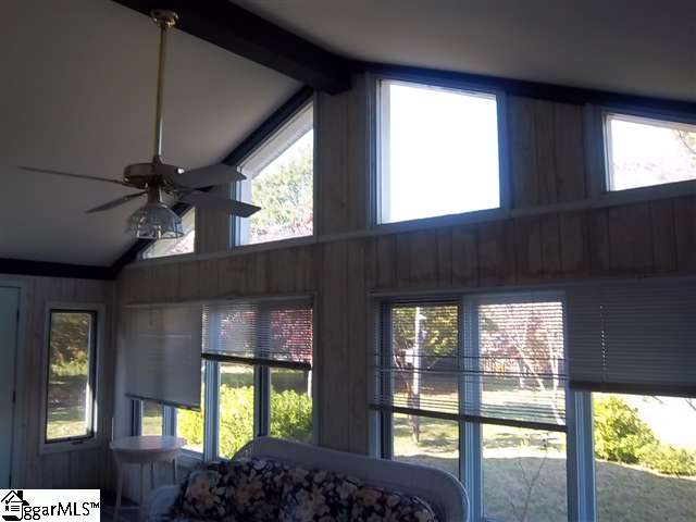 142 Hood Road Greenville, SC 29611 - Photo 4 of 13 Gallery Image 4