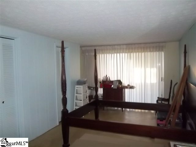 142 Hood Road Greenville, SC 29611 - Photo 8 of 13 Gallery Image 8