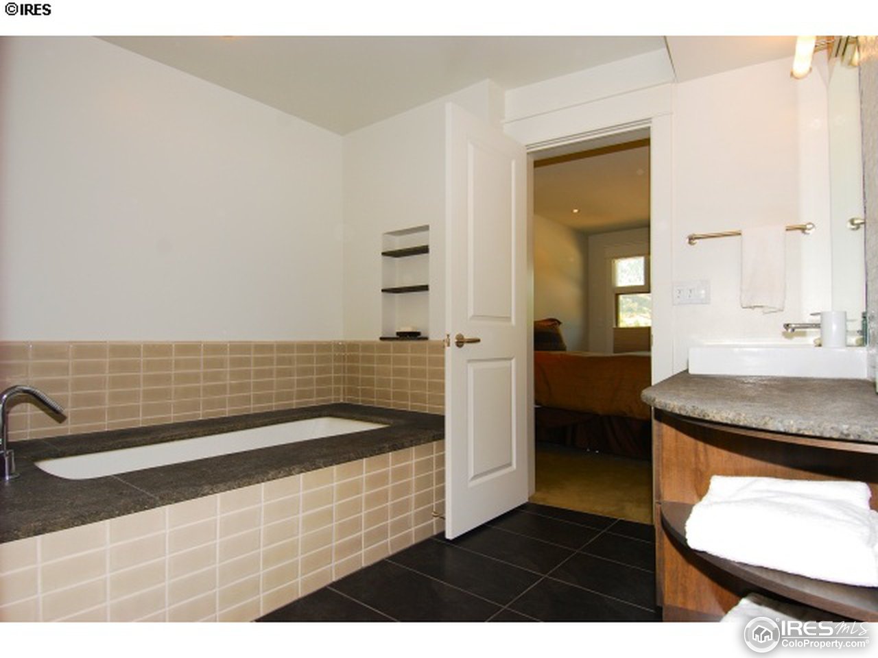 1909 9th Street, Unit C Boulder, CO 80302 - Photo 9 of 18