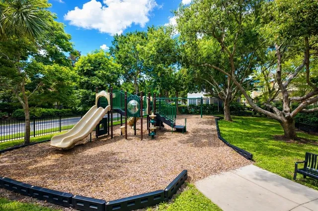 $525,000 | 8766 The Esplanade, Unit 23, Orlando, FL 32836