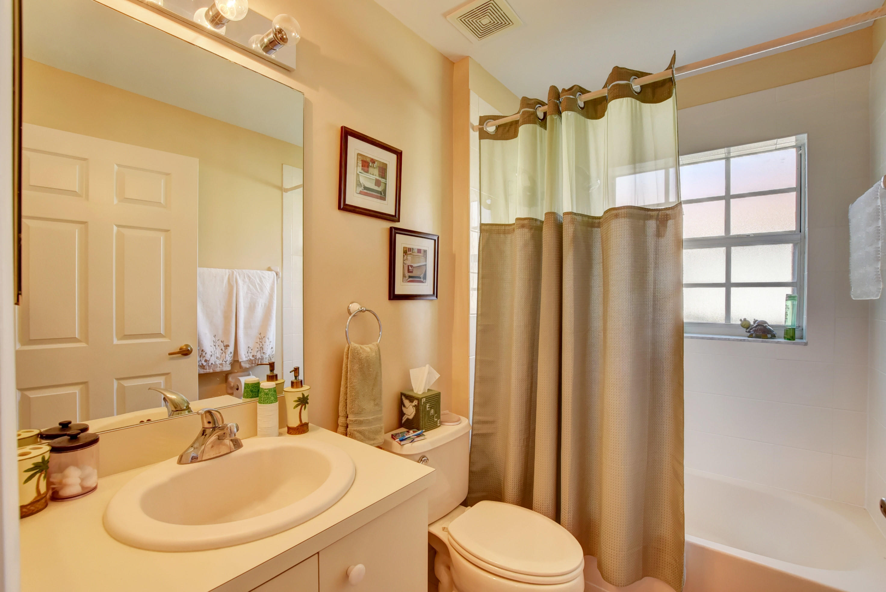 6078 Heliconia Road Delray Beach, FL 33484 - Photo 9 of 27 EBF_3495And4more